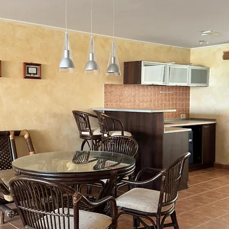 Holiday home двоповерхові в яхт-клубі Odesa